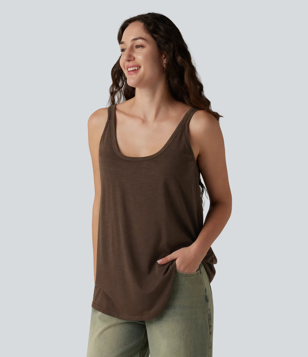U-Neck Built-in Bra Loose Fit Casual Tank Top