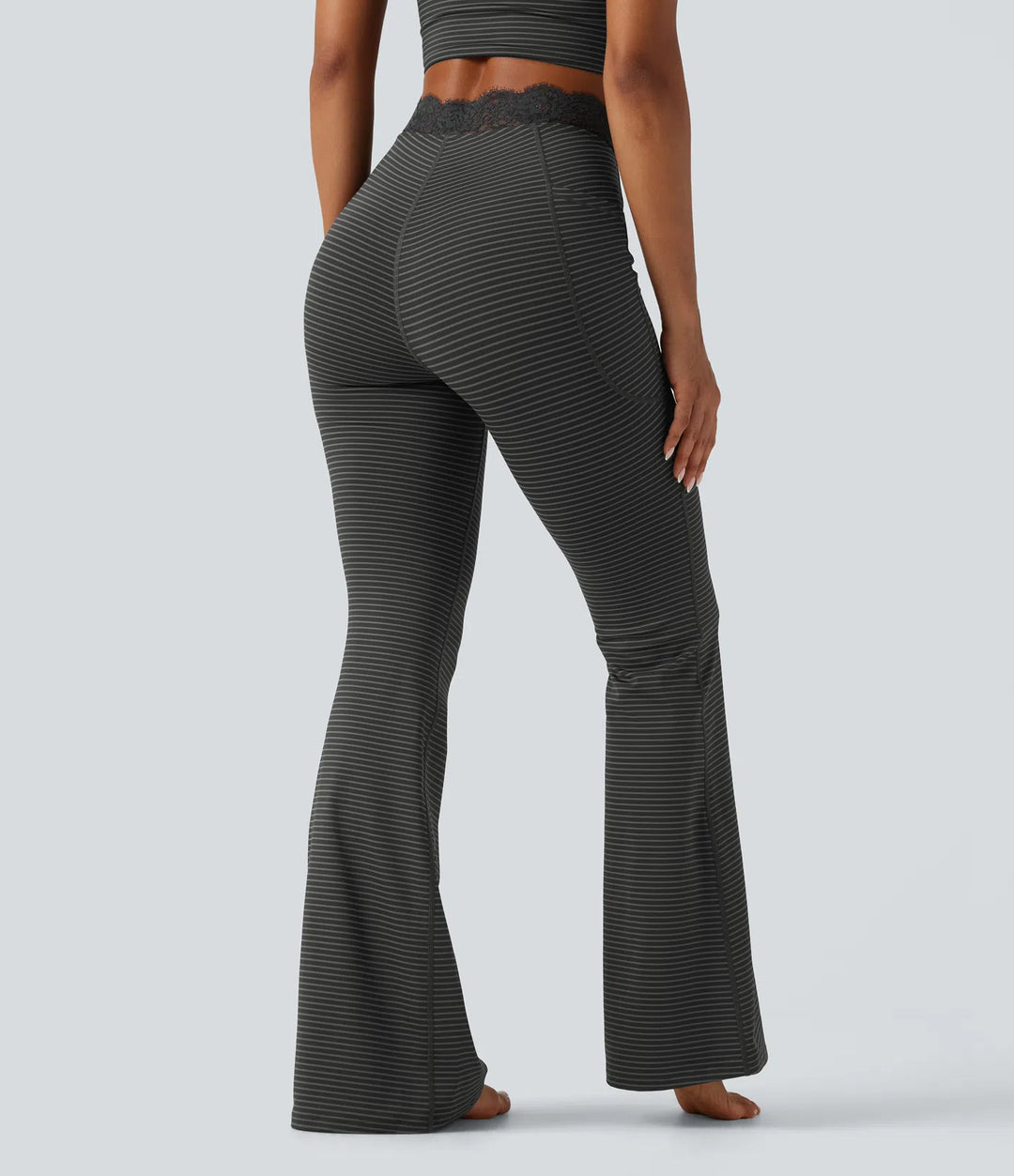 V-Shaped High Waisted Contrast Lace Stripe Yoga Flare Leggings with Pockets