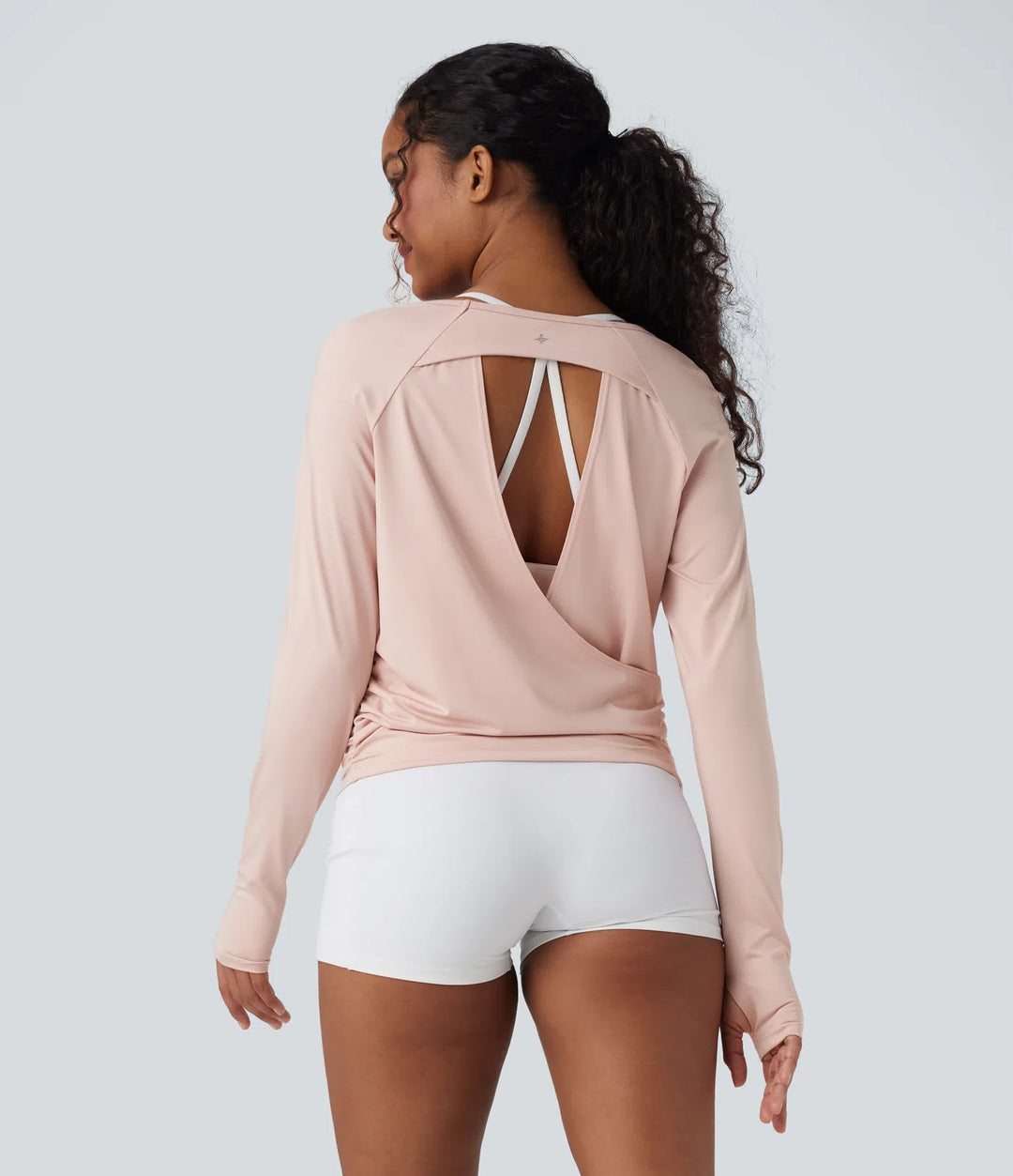 Cut-out Back Thumb Hole Ruched Relaxed Yoga Sports Top