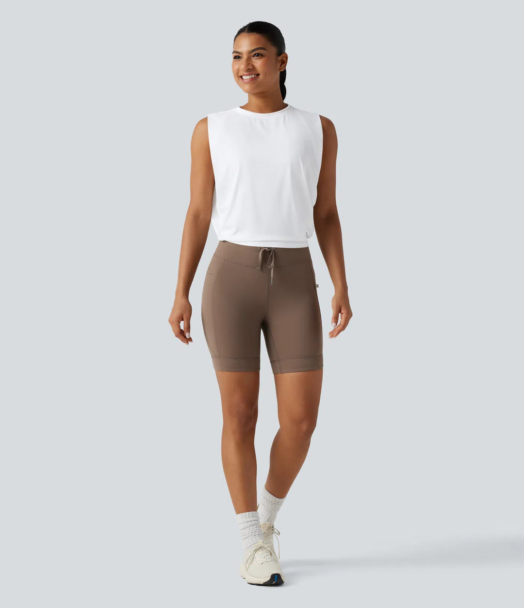 Round Neck Cool Touch Cropped Yoga Tank Top-UPF50+