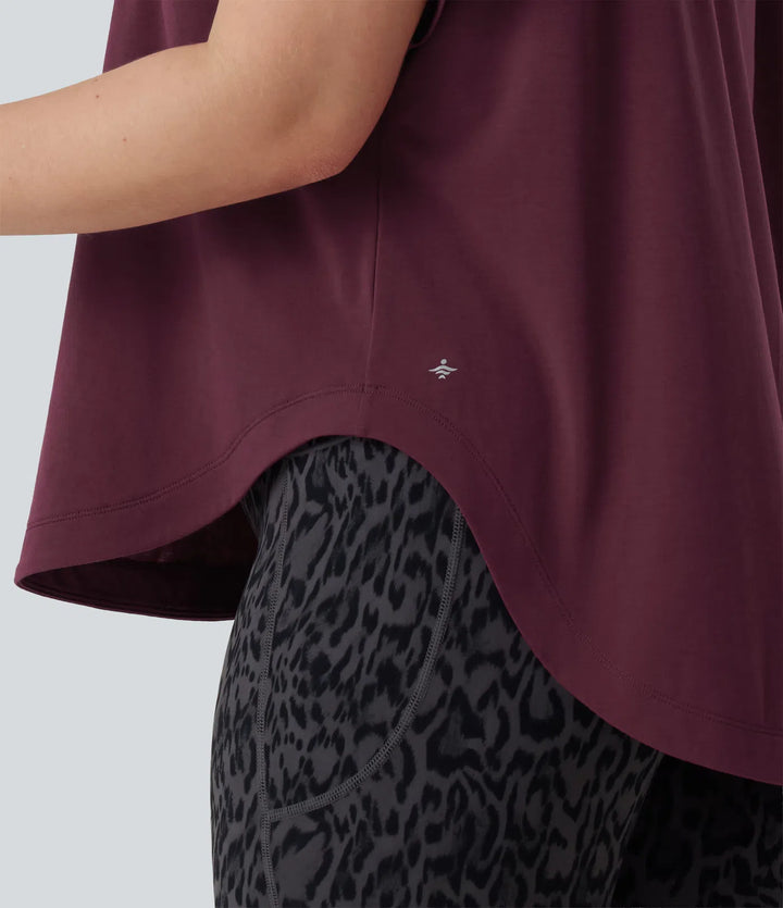 Plus Size One Shoulder Short Sleeve Curved Hem Quick Dry Yoga Sports Top with Built-in Bra