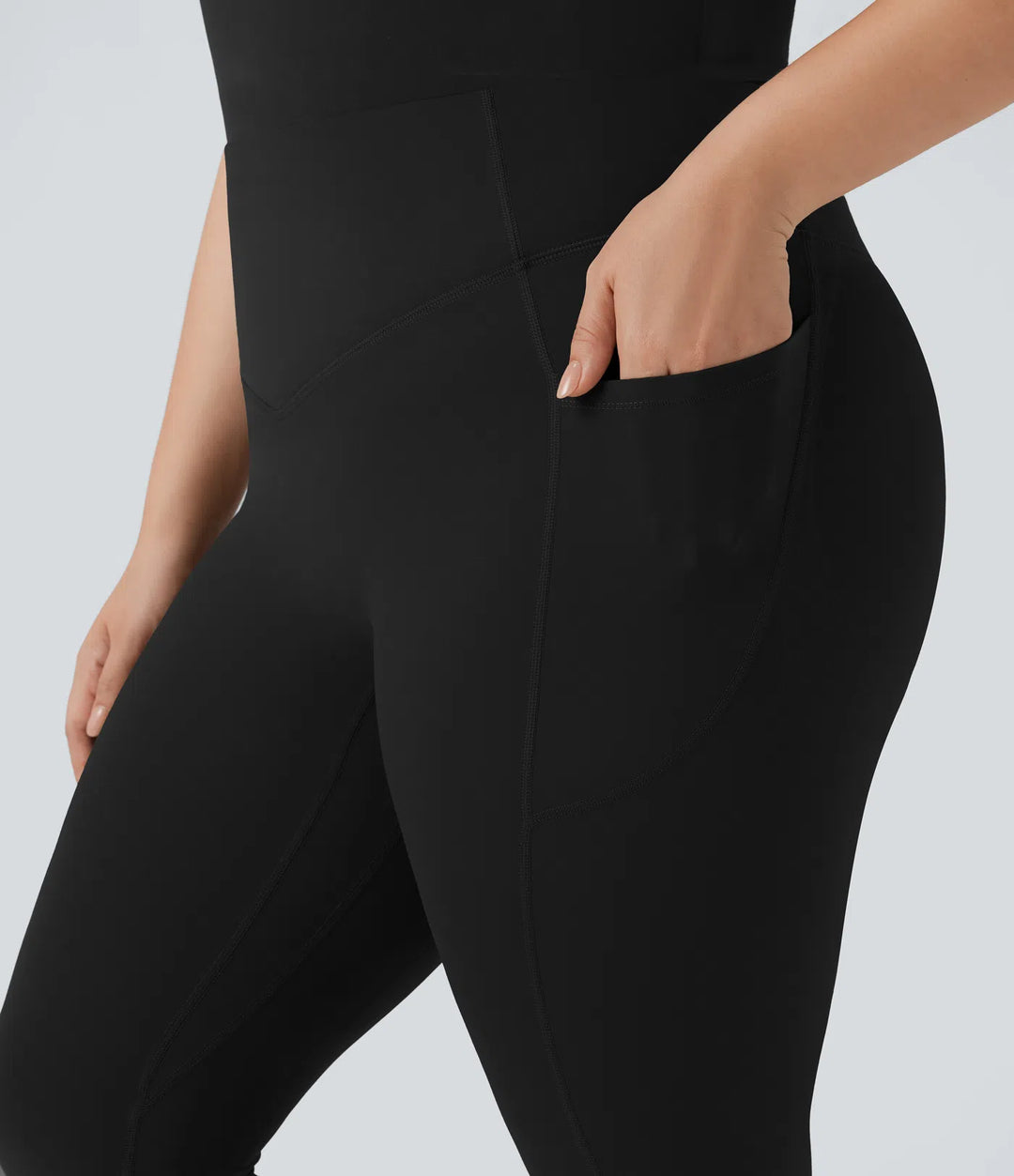 Plus Size Halara UltraSculpt High Waisted Scrunch Butt Lifting Tummy Control Capri Training Leggings with Pockets