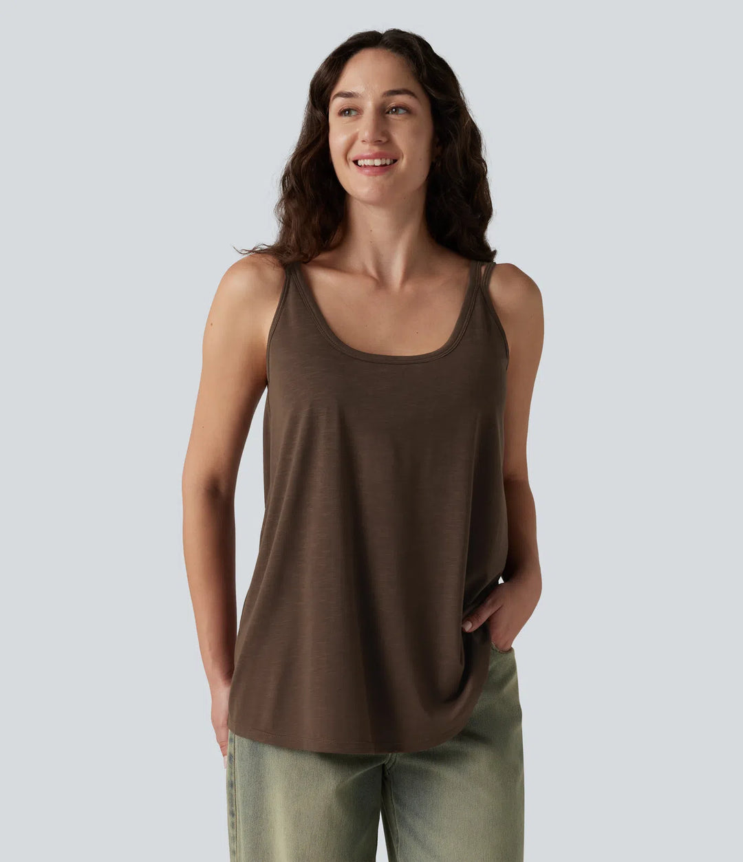 U-Neck Built-in Bra Loose Fit Casual Tank Top